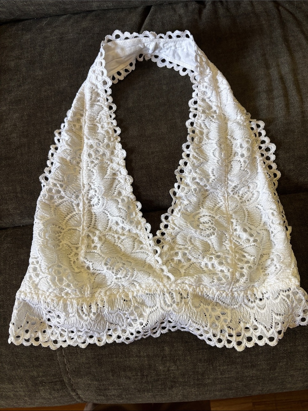 Zenana Outfitters White Lace Halter Bandeau Bralette